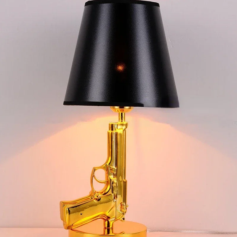 

Nordic Creative Gun Lamp Standing Light Resin Floor Lamp Lighting for Living Room Study Bedroom Art Decor Free Stand Light