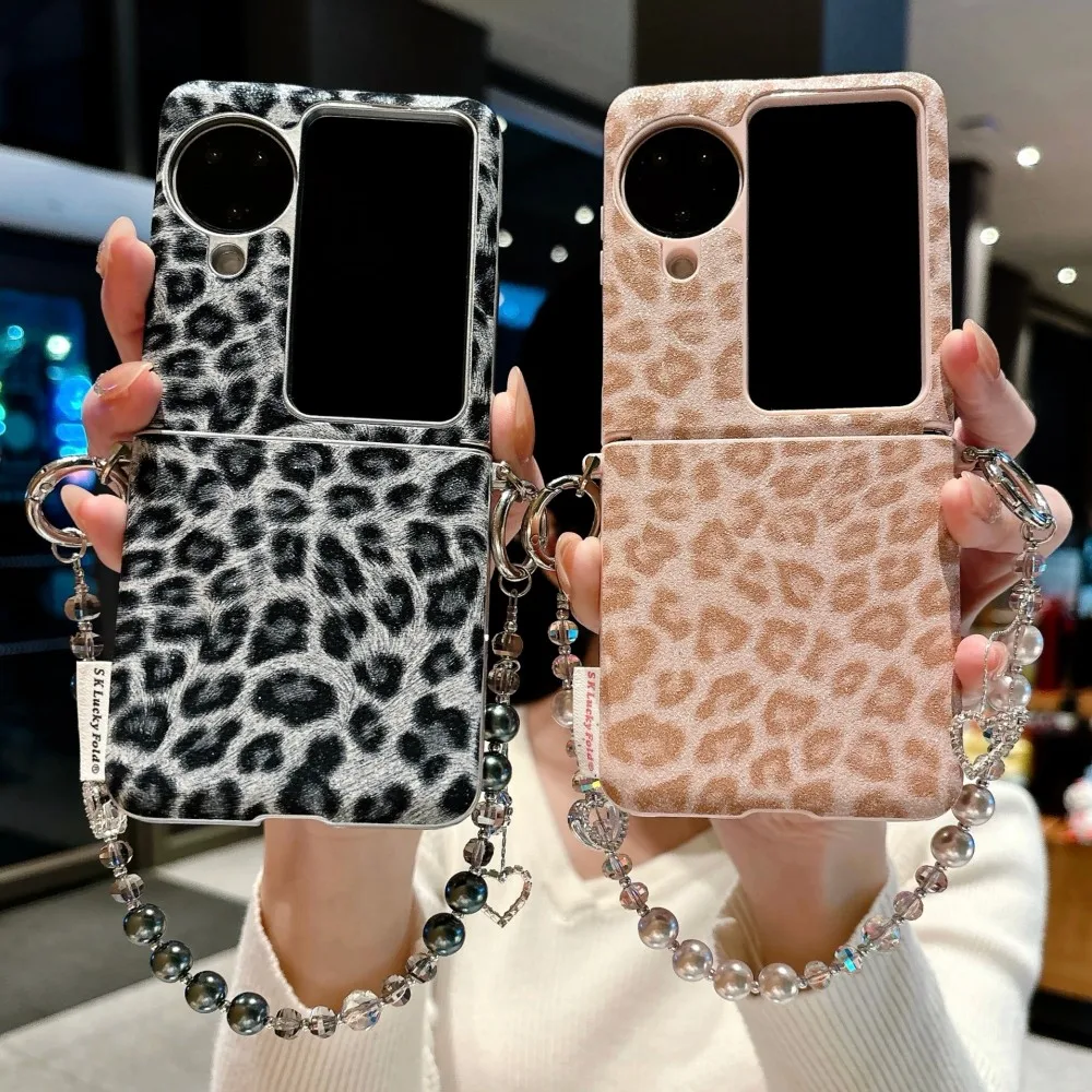 

Leopard Print Pattern Phone Case For OPPO Find N3 Flip Bracelet Hard Shell Axis Protection Solid Color Shockproof Back Cover