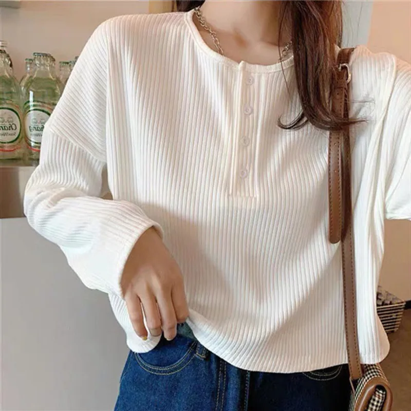 

Loose ort Base Layer Top Large Size Street Sle round Ne Long Sve Thin Material Spring Autumn Season Women's Knitwear