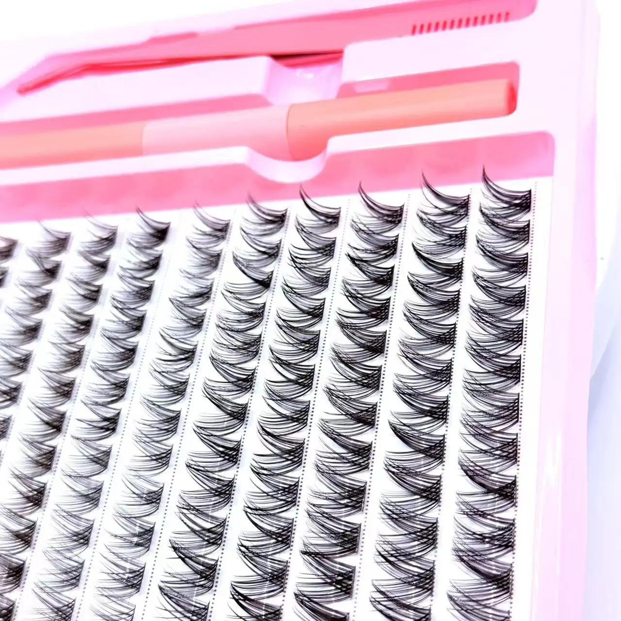 High Quality Beginners Friendly Mix Lash Clusters Soft Faux Mink Lash Extension Kit with Lash Bond & Seal and Tweezers