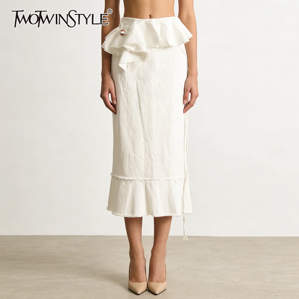 

TWOTWINSTYLE Apricot Loose Spliced Folds Minimalist Skirts for Women High Waist Streetwear Long Skirt Female Autumn Fashion New