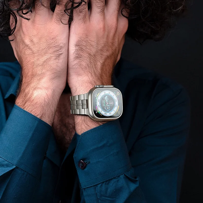 Correa de Metal de titanio para Apple Watch, pulsera de 49mm UItra iWatch Series 10 9 8 7 46mm 45 42 41mm 6 5 4 3 SE 40mm 44mm