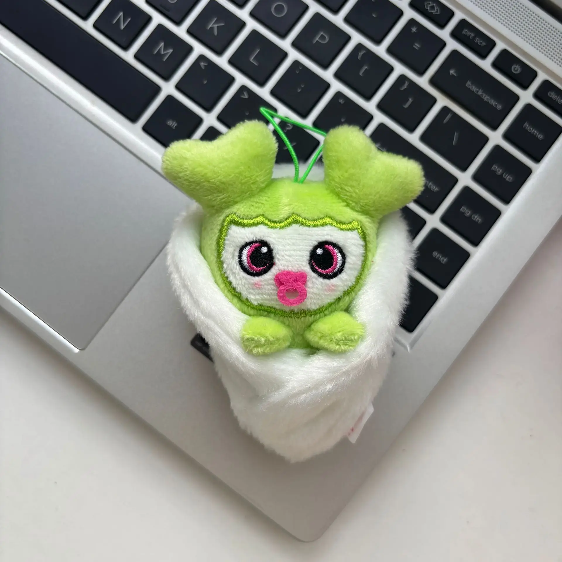 회색