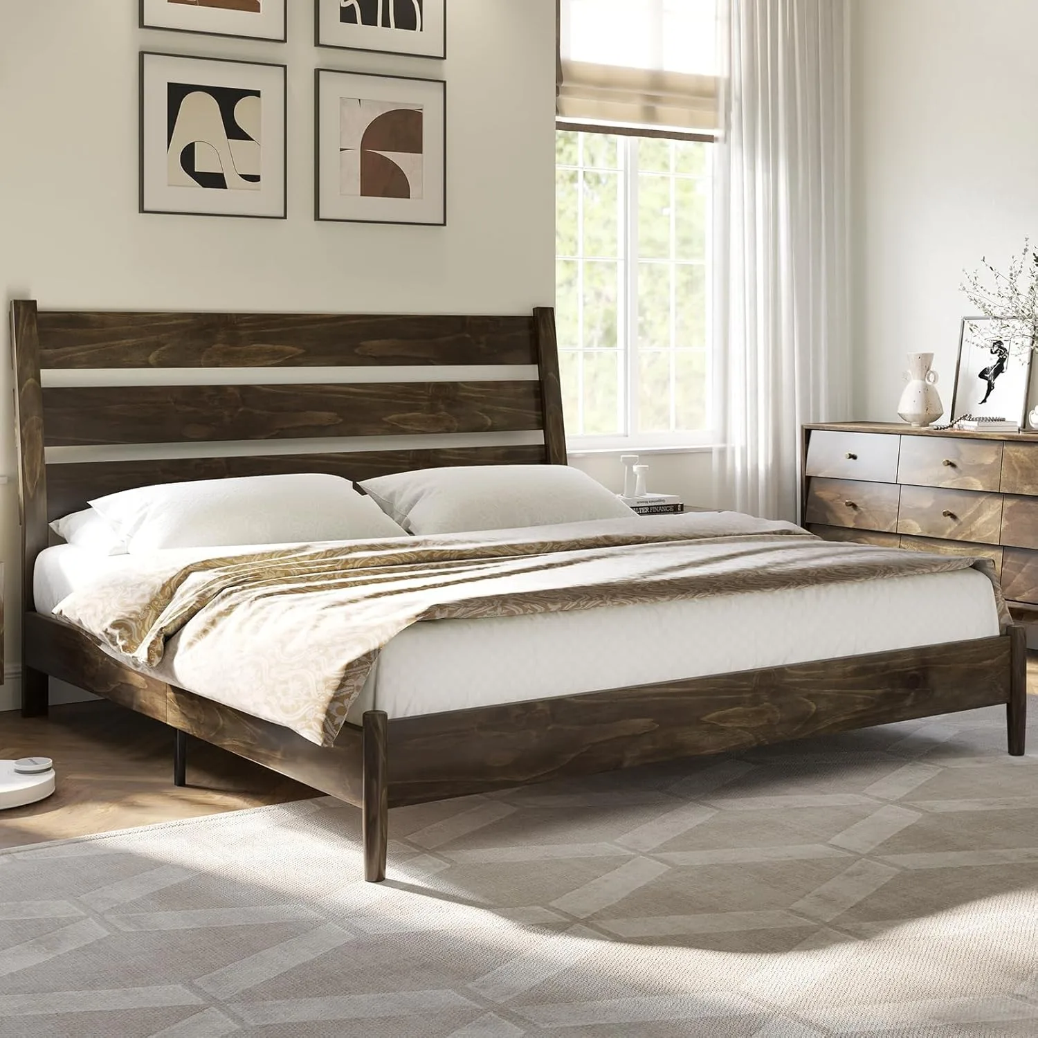 Marco de cama King Size de madera maciza, cama de plataforma de mediados de siglo con cabecero de láminas reclinable, soporte de listones de madera/no necesita somier