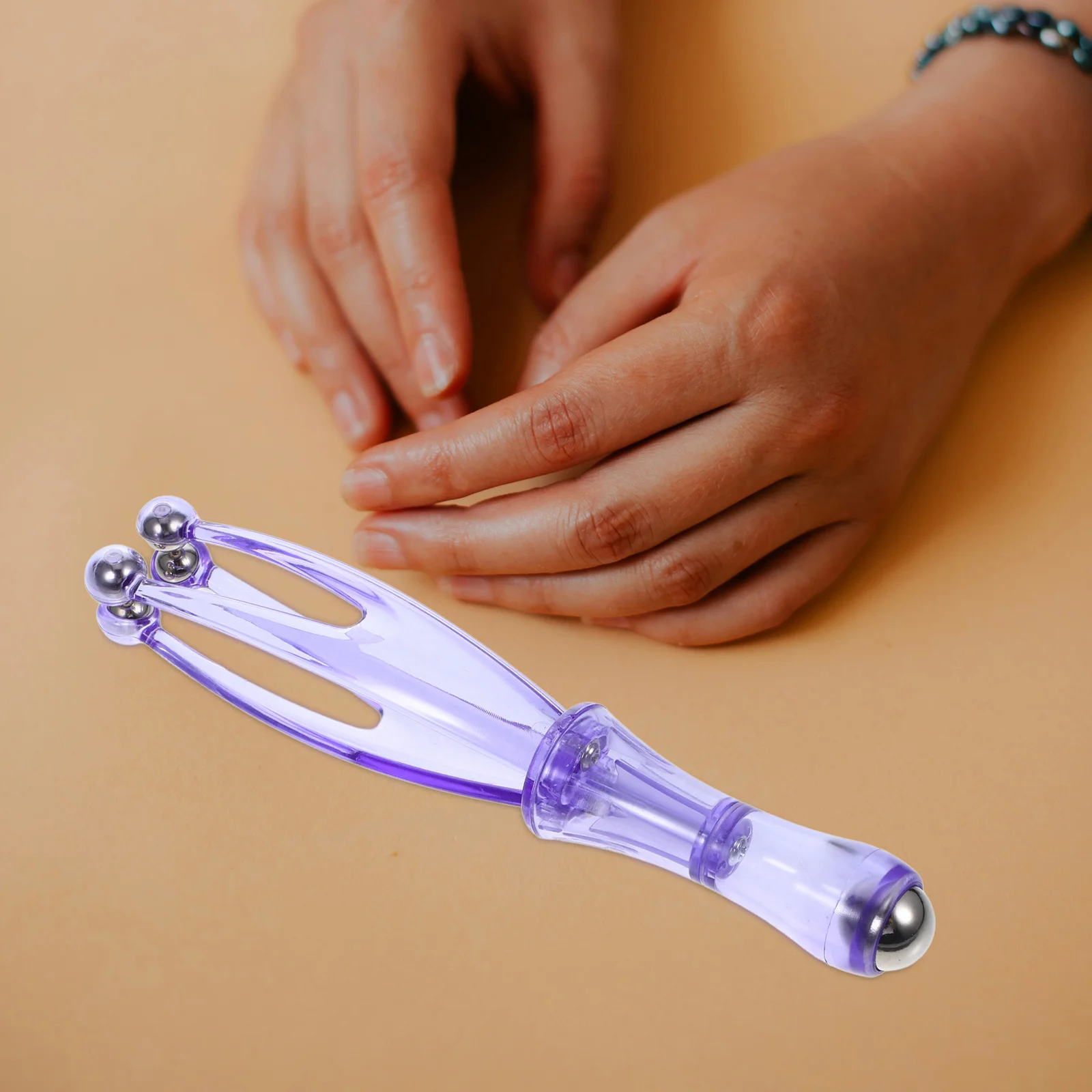 

Handheld Finger Massage Device Portable Finger Roller for Hand Flexibility and Stress Relief Hand Massager Tool