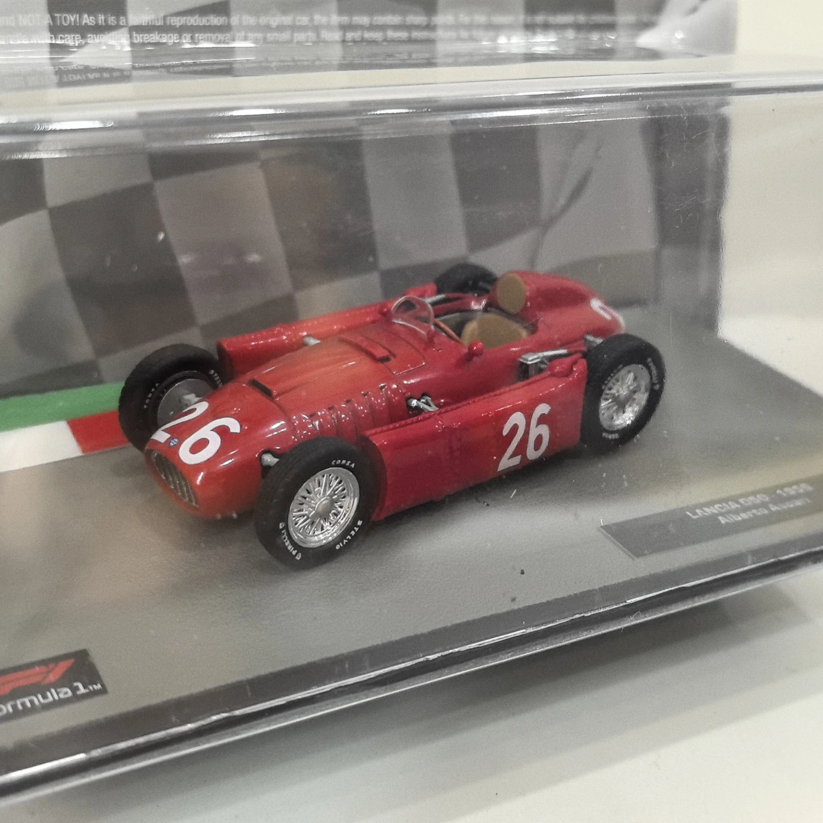 ixo-escala-1-43-modelo-de-aleacion-fundida-a-presion-lancia-d50-de-1955-26-juguetes-modelos-de-coches-de-carreras-clasicos-regalos-nostalgicos-para-adultos-souvenir-exhibicion-estatica