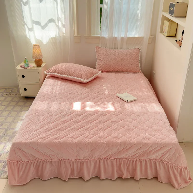 2024 autumn and winter new A version high gram weight rabbit hair rose B version baby velvet thickened warm lace bed cover 4pcs