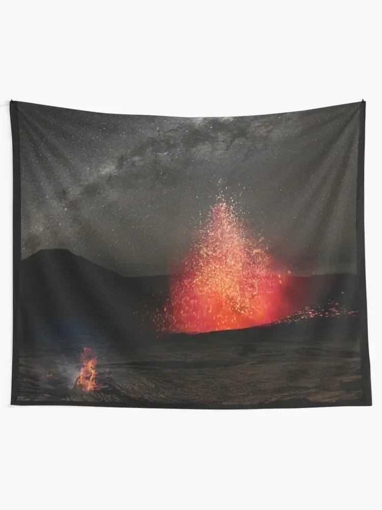 Kilauea Volcano Eruption Under The Stars. Tapestry Things To Decorate The Room Bed Room Decoration Tapestry