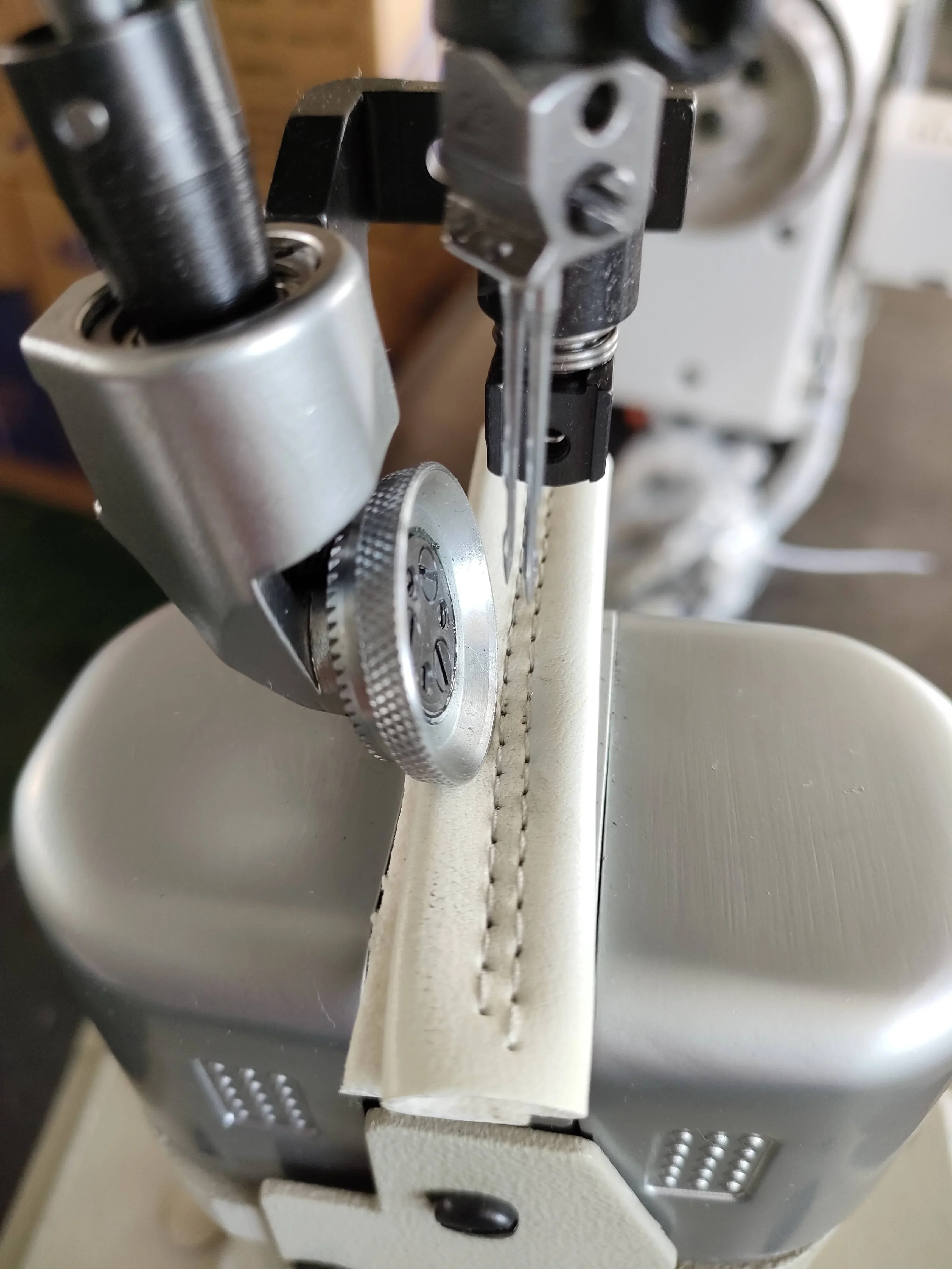 

for Double Needle Post Bed Shoes Upper Stitching Machine Lockstitch Industrial Sewing Machine tool Parts