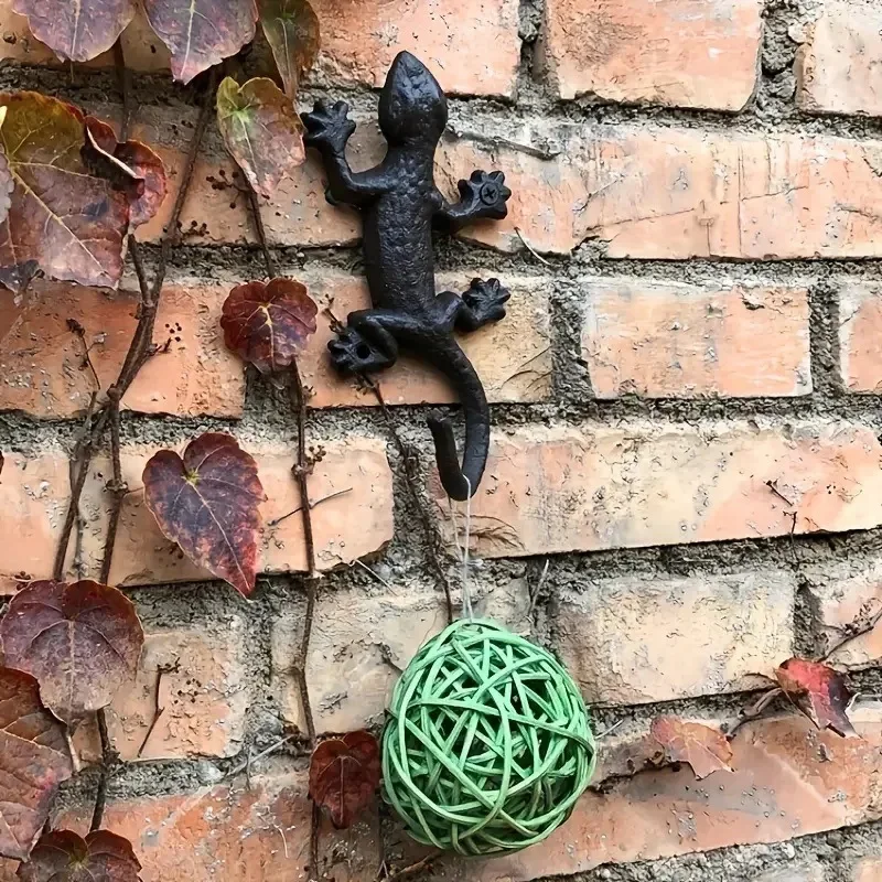 

Wall-mounted Antique Cast Iron Gecko Wall Hook Decorative Garden Hook Wall Decoration Cast Iron Storage Decorative Hooks