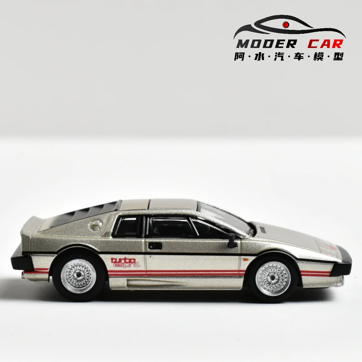 سيارة نموذج سيارة MINIGT TSM 1:64 لا تُنسى 1109 Lotus Esprit Diecast #4