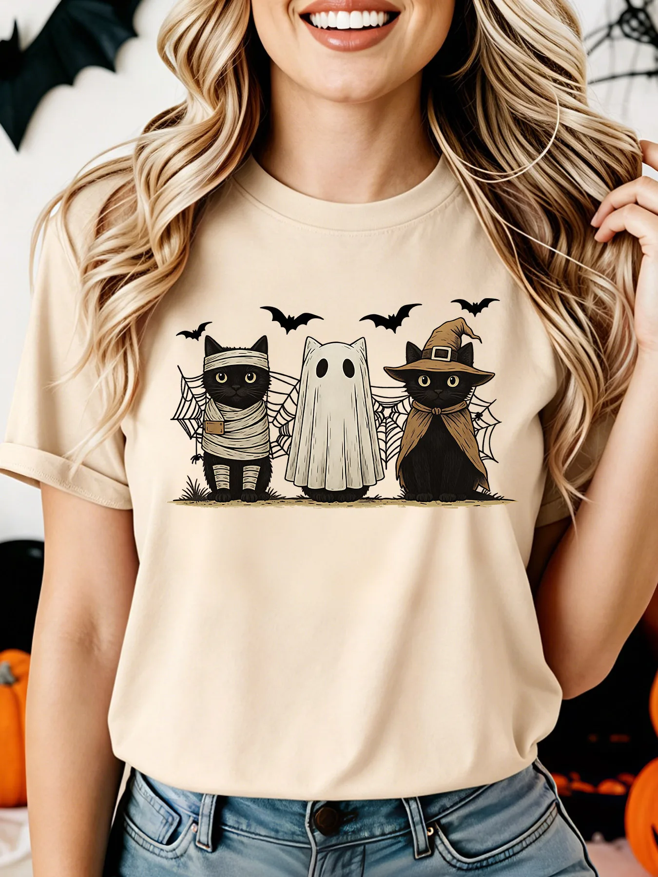 Mummy Witch Black Cat with Bat and Spiderweb Illustration Print Casual Tops Women's Vintage Halloween T Shirt Female Clothes Y2k