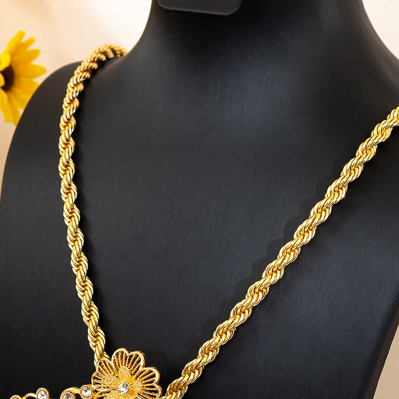Collier vintage avec pendentif - Ethnic Fashion Jewellery avis et prix