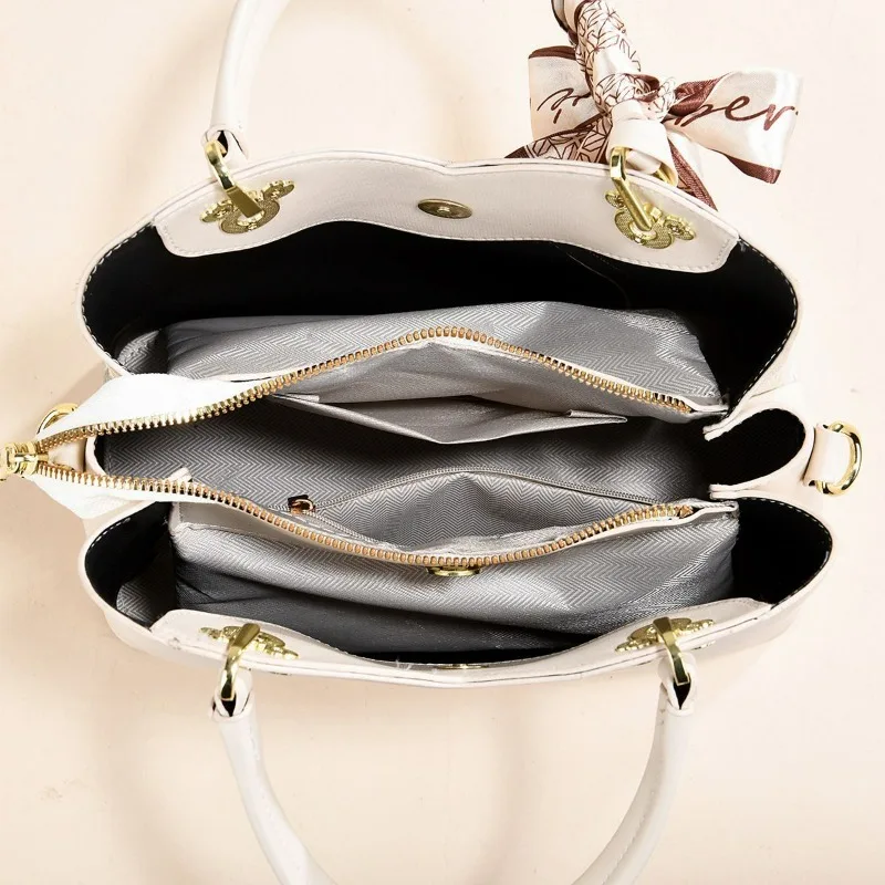 Gifts Light Luxury National Style Bags, Women's New Atmospheric Mother Bags Embroidered Hand-held Exquisite Simple Casual Trendy