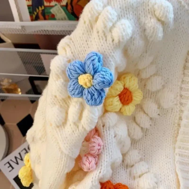 Suéter Kawaii con bordado de flores en 3D para mujer, cárdigan de punto de manga larga con un solo pecho, suéter de Color contrastante, otoño 2024