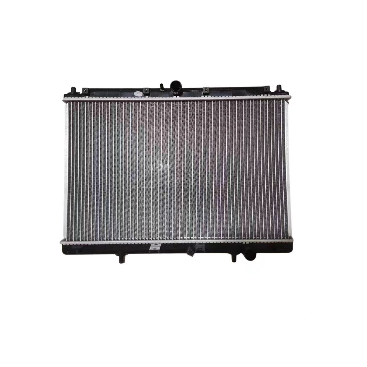 

radiador effa v21 v22 v25 1.3L Pick up