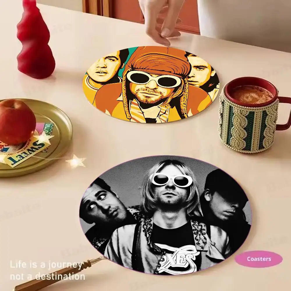 Stripey K-Kurts Coaster Wooden Drink Tray Suitable for Restaurants and Coffee Shops Easy To Wash and Clean