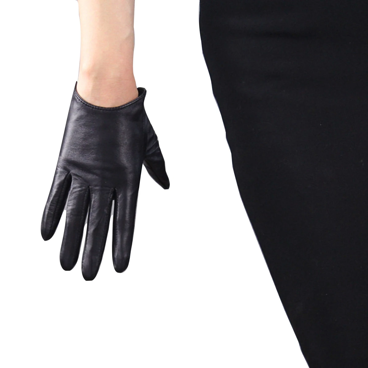 DooWay Women's Black Real Leather Short Gloves Handmade Lambskin Touchscreen Simple Fashion Warm Soft Winter Windproof Gloves