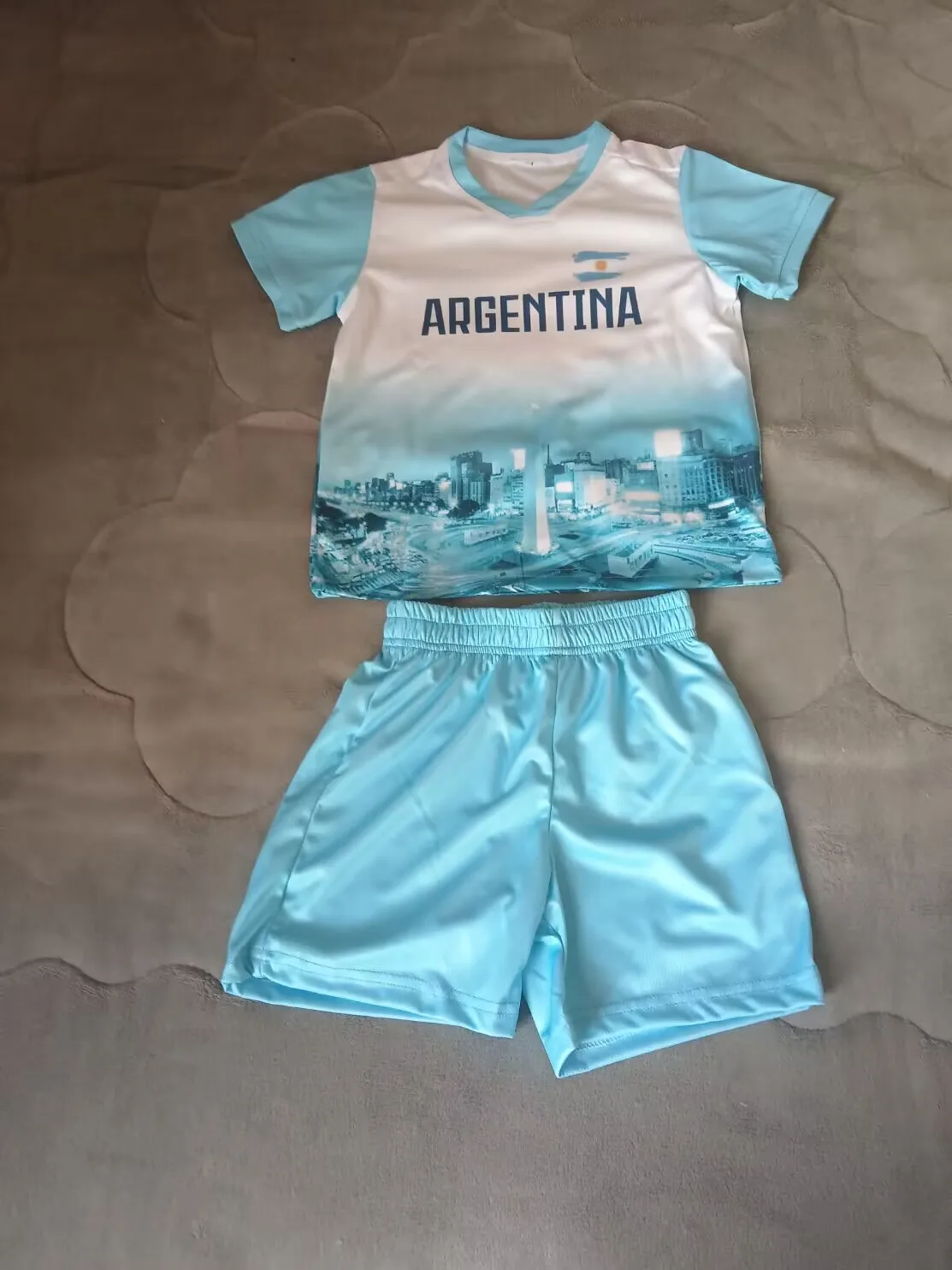 

Wholesale Custom Personalized Argentina Boys Football Shirt Thailand Quality Children Football Uniform Soccer Jerseys For Kids