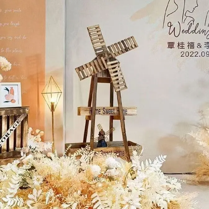 Solid wood retro rotating windmill pastoral storage flower stand outdoor wedding welcome decoration flower ornament