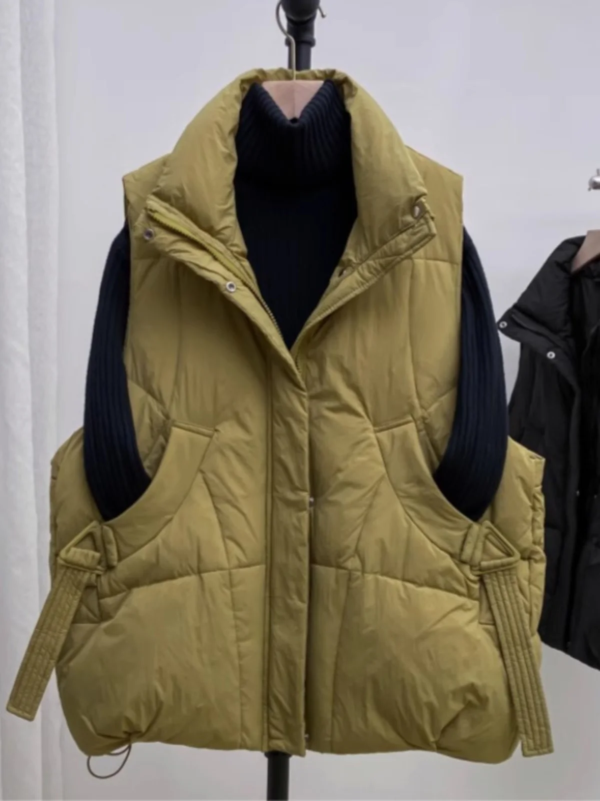 

Trendy Short Thickened Cotton Vest for Women Spring New Style Loose Fashionable Korean Version Outerwear Jacket without Sleeve