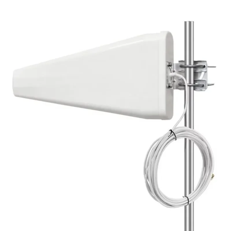 

Outdoor High Gain 11dBi Log Periodic Antenna 698-2700/3300-4GHz Waterproof for Digital Terrestrial TV Reception
