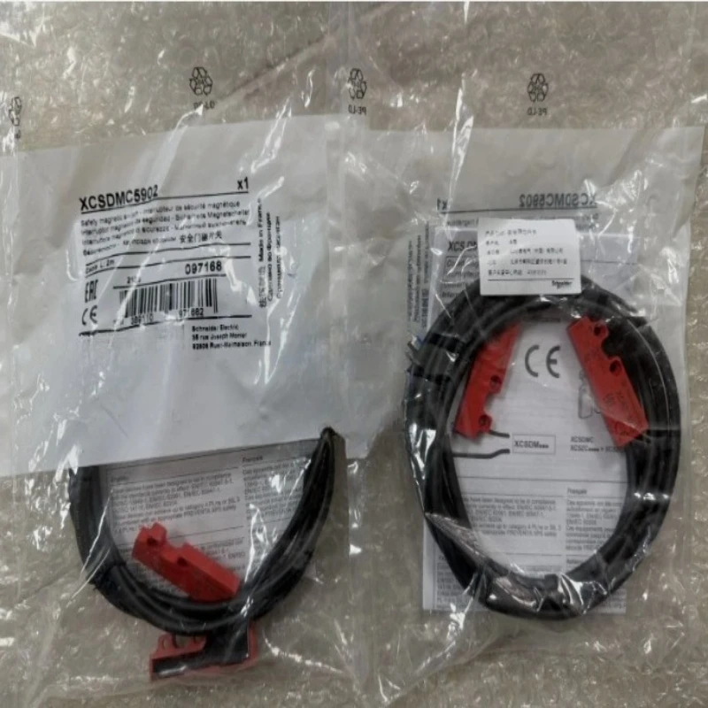 

Brand New Original XCSDMC5902 Coded switch XCSDMC - 1 NC + 1 NO - staggered - 2m Fast Shipping