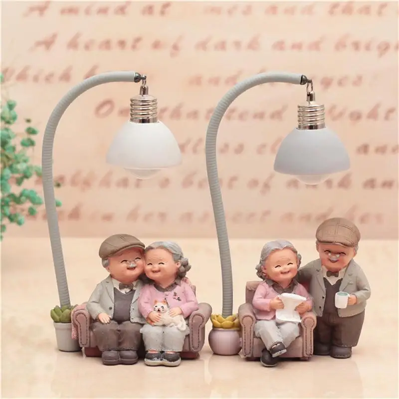 Mini Grandma Grandpa Figures Sweety Lovers Couple Old People Car Cake Desktop Ornament Figurines Miniature Home Decor Decoration