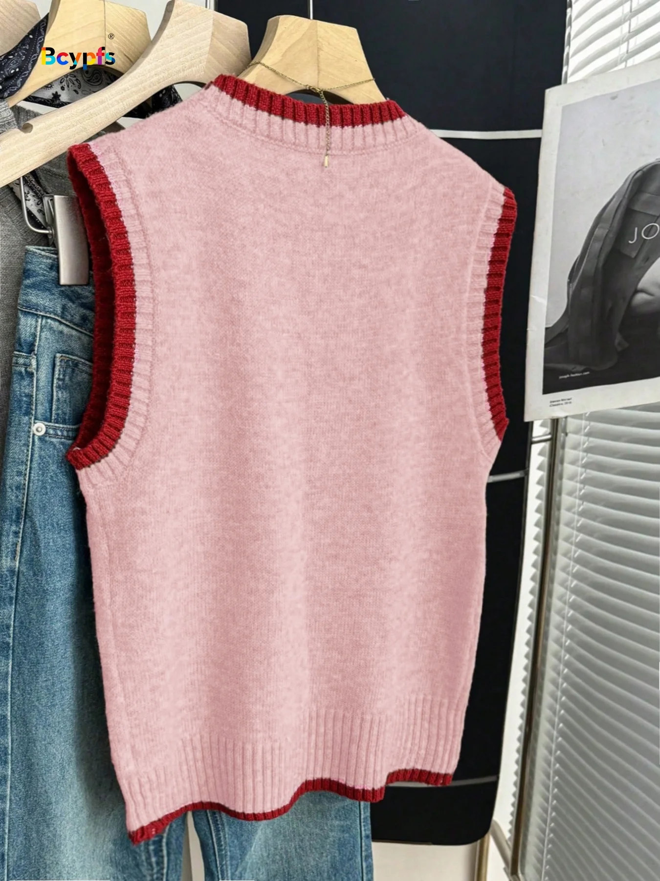 Ärmellose Strickweste für Damen, rotes Herzmuster, Farbblock, weich, warm, lässig, Alltagskleidung, Frühling, Herbst, trendiges Dating-Outfit-Oberteil