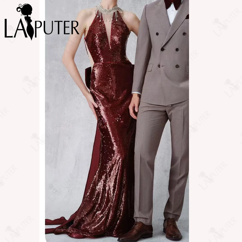 ชุดราตรีออกงานแบบเปิดไหล่ สีแดงเข้ม ประดับเลื่อม ทรงเมอร์เมด คอปก ชุดราตรีสีแดงเบอร์กันดี แบบดารา