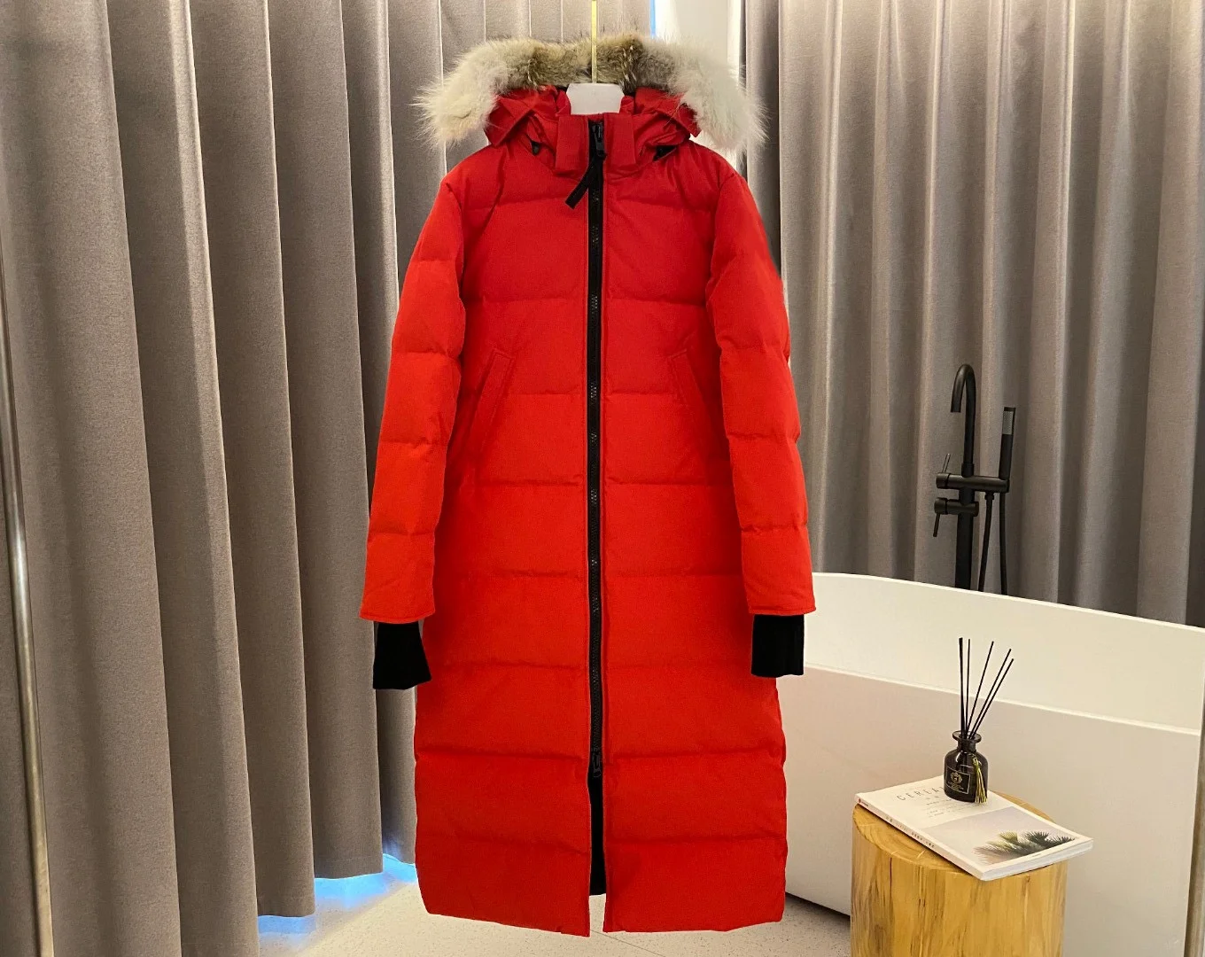 Women\'s Winter Long style Down Jacket Famous designer designed Luxury brand high-quality Winter overcoat hooded Snow coat