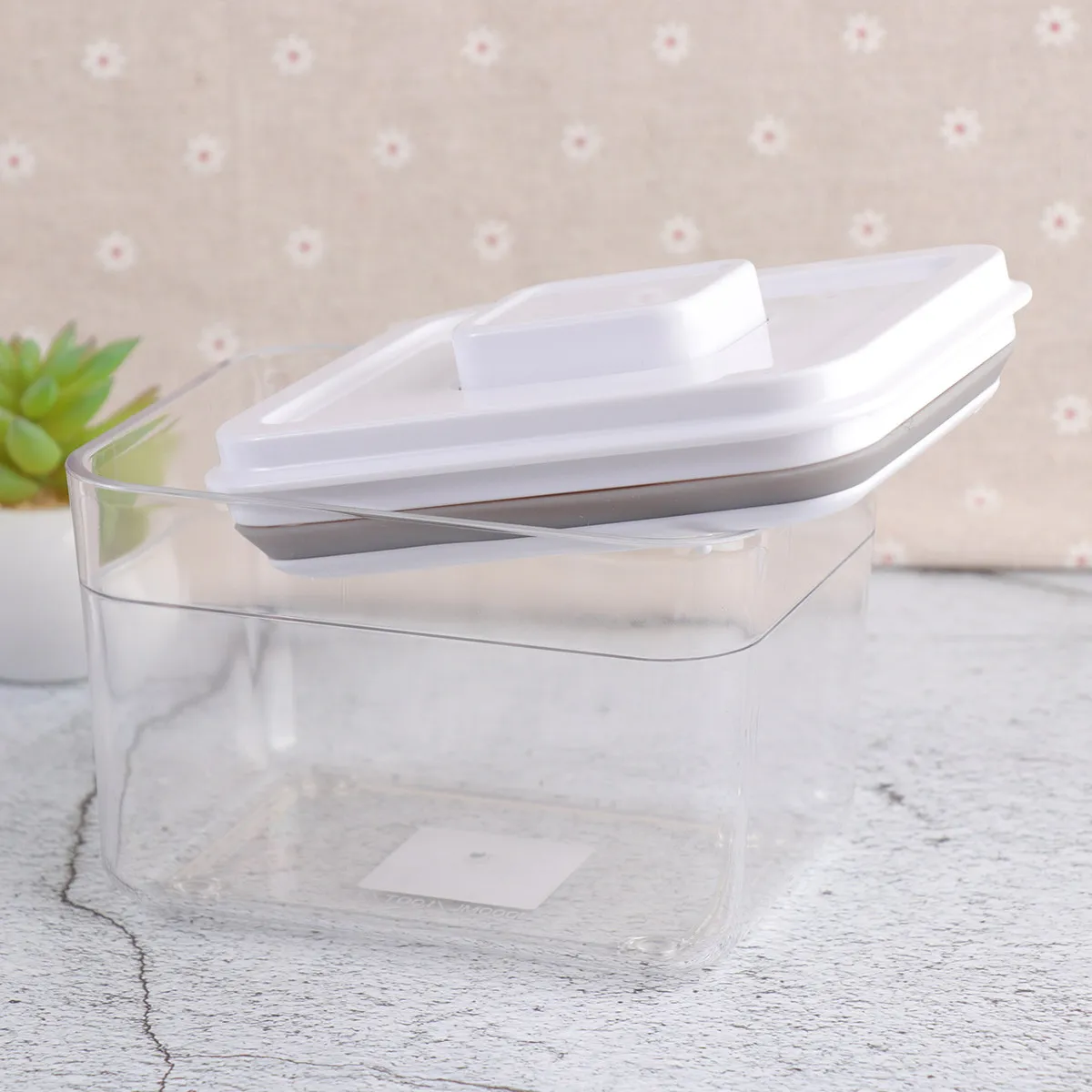 1Pcs Baby Milk Powder Container Press-Sealed Portable Storage Box Rice Flour Baby Formula Dispenser 1000Ml White Safe Non-Smell
