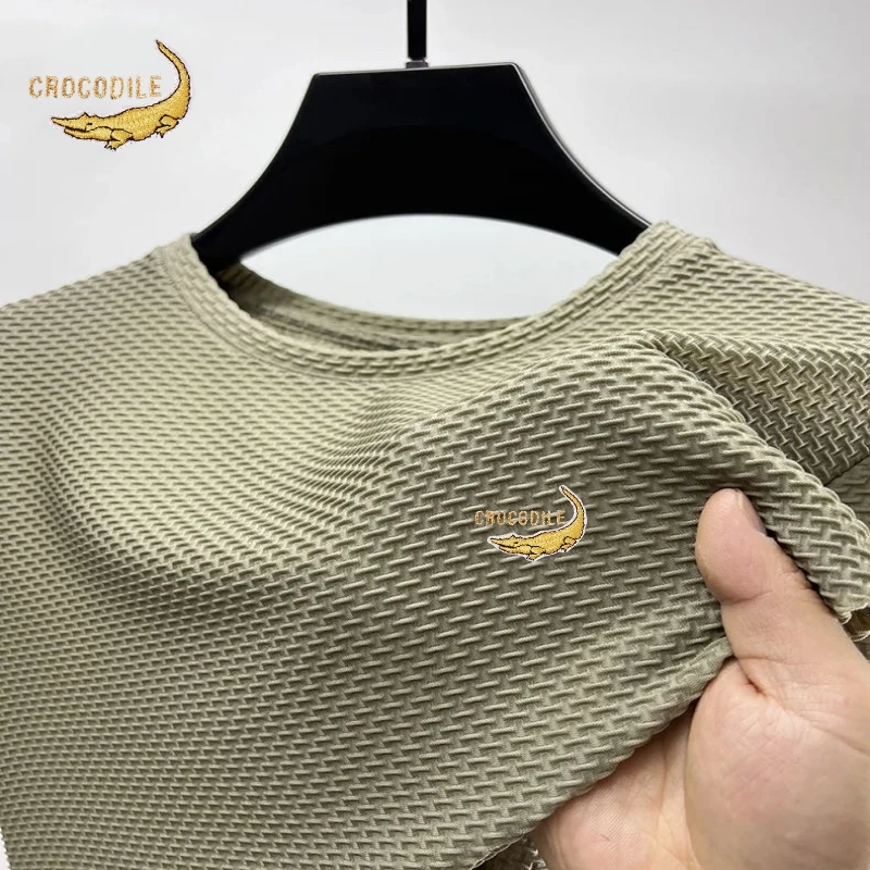Summer Men\'s Embroidered CROCODILE Silk Hollow Round Neck Short Sleeved T-shirt, New Luxurious Breathable Half Sleeved Top