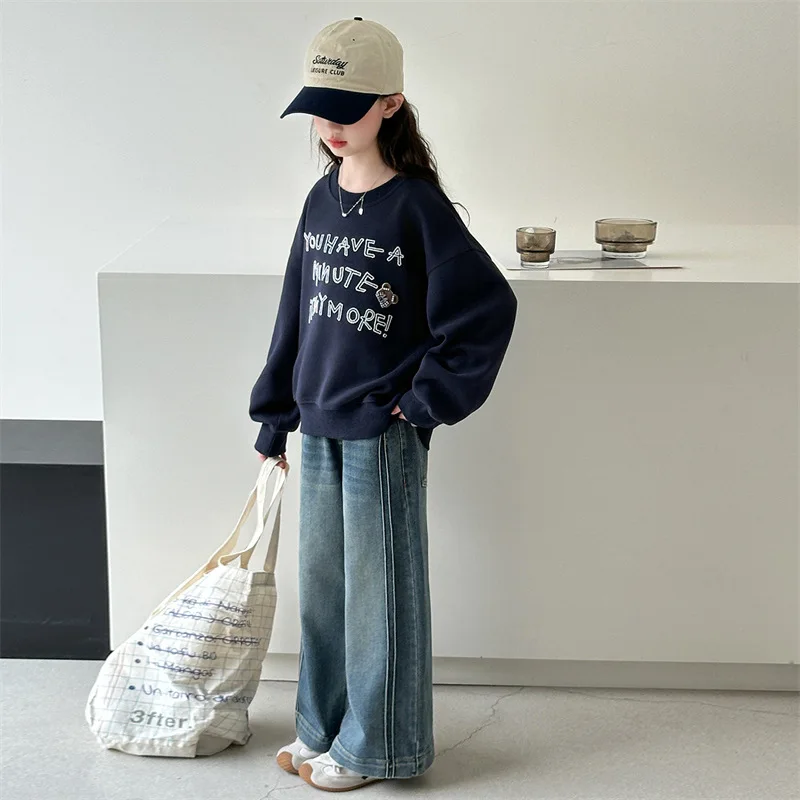 

Junior Girl Two-piece Outfit Autumn Children Girl Letter Printed Round Neck Sweatshirt 5-14Y Girl Straight-leg Jean Kid Girl Set
