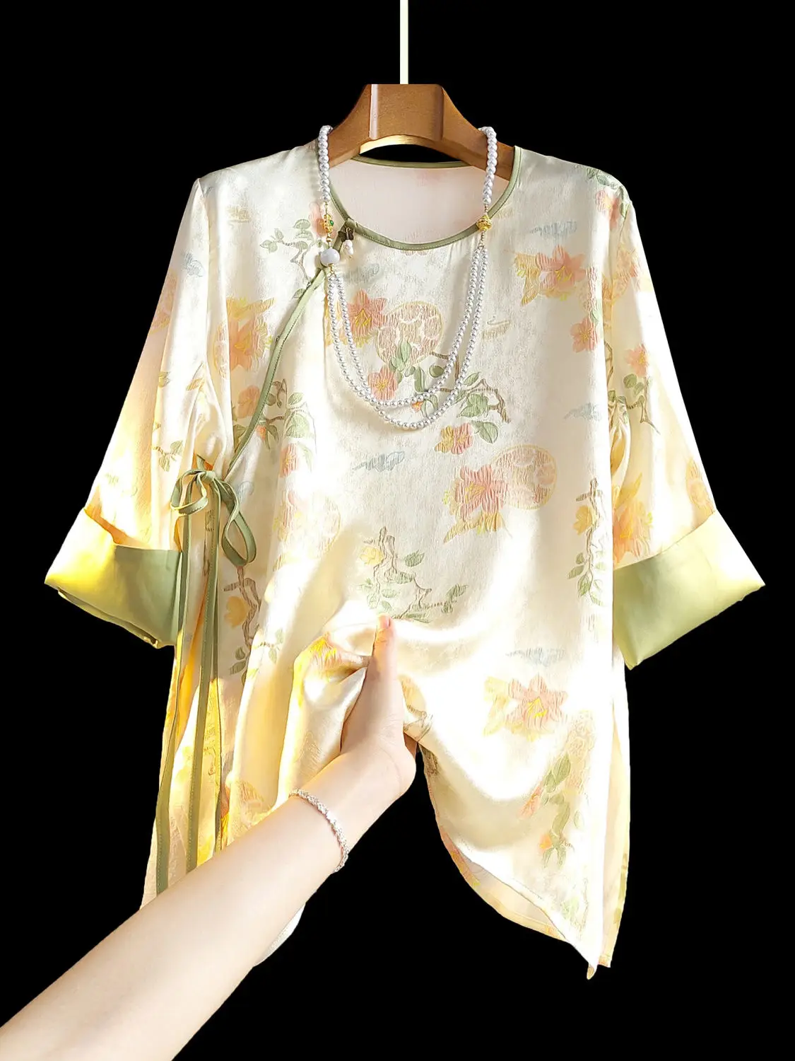 

Floral printed Blouses Women Short Sleeve Loose Lace Up Shirts Spring Autumn New Fashion Female Lady Casual Wear
