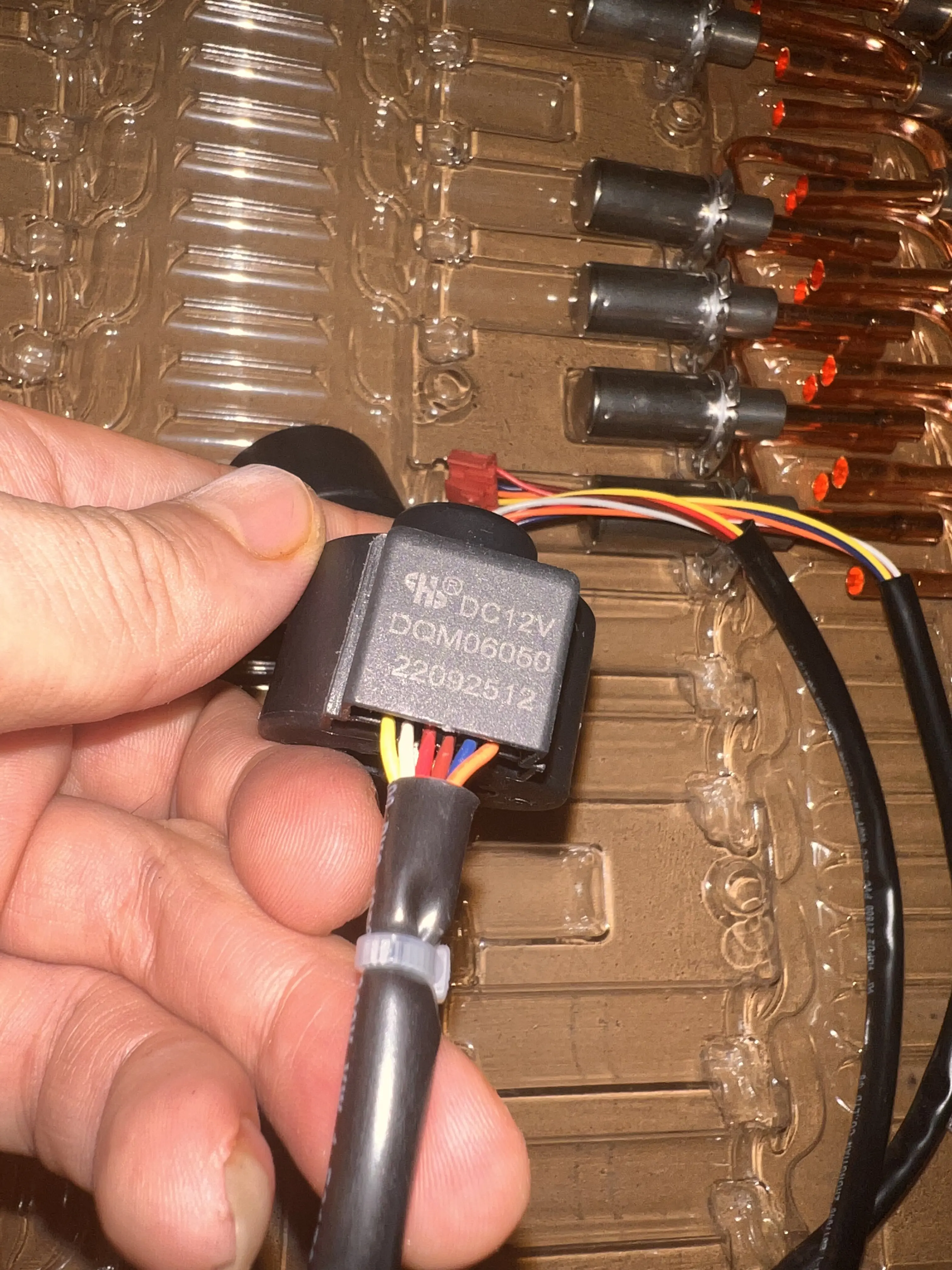 Suitable for Haier, Chigo air conditioner electronic expansion valve coil, six wires inner hole diameter 1.7 cm