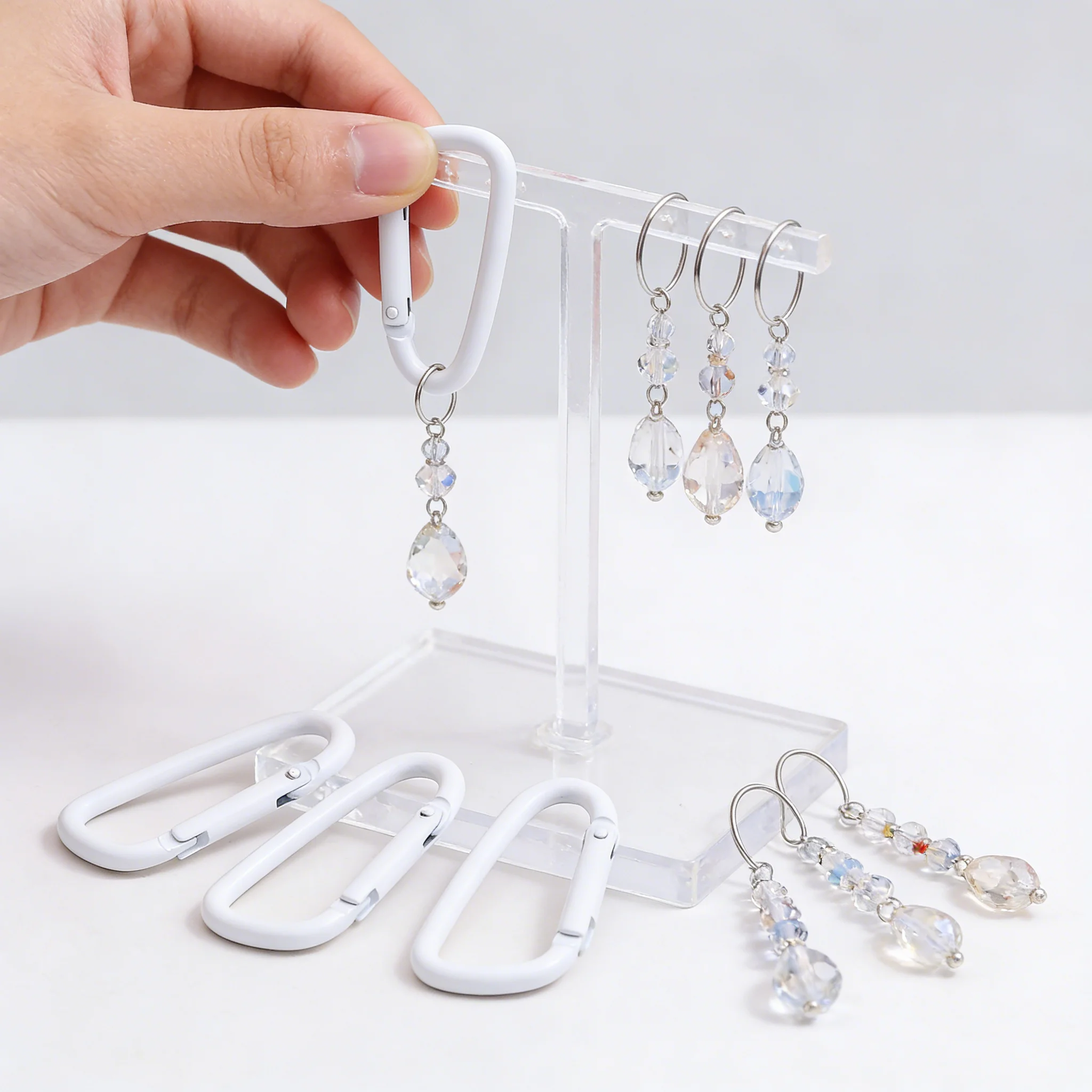 

5/10/20pcs/Lot D Carabiner Hook White 46x24mm Zinc Alloy Keychain Clip Hooks for Making Jewelry Key Ring Connector DIY Findings