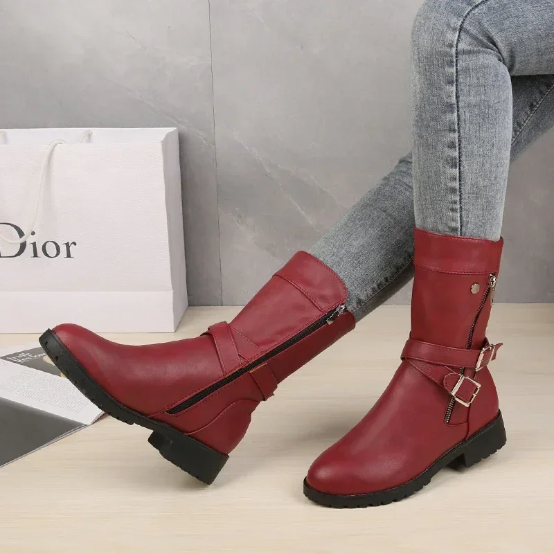 Buty damskie skórzane buty pasek Retro klamra średnio wysokie buty z cholewami okrągły palec 2023 nowe wodoodporne buty Casual damskie Botas De Mujer