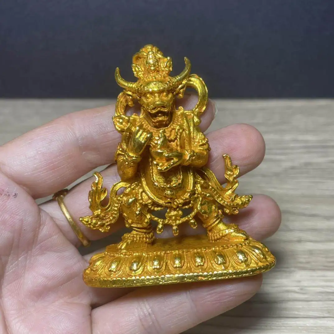 

Chinese antique bronze collection Zhao Gongming ornament holding Vajra pestle the powerful Bull Demon King Carving Ornament