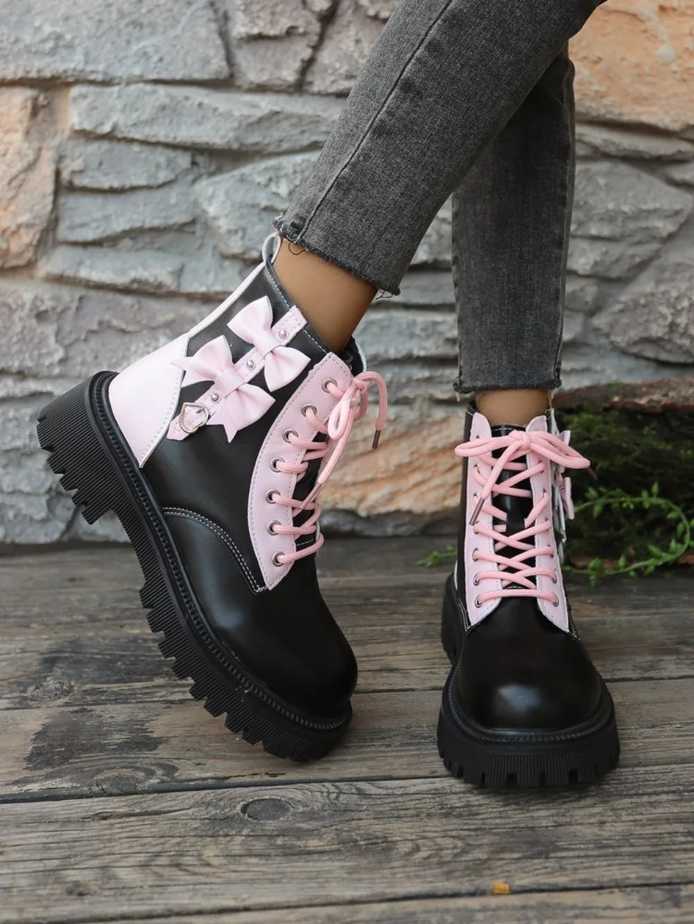 Süße Rosa Schleifenknoten-Stiefeletten in Mischfarben für Damen, Herbst 2026, mit Dicker Sohle, Schnürung, Candy-Punk-Stil und Metalldekoration, Größe 42 – Detail 24