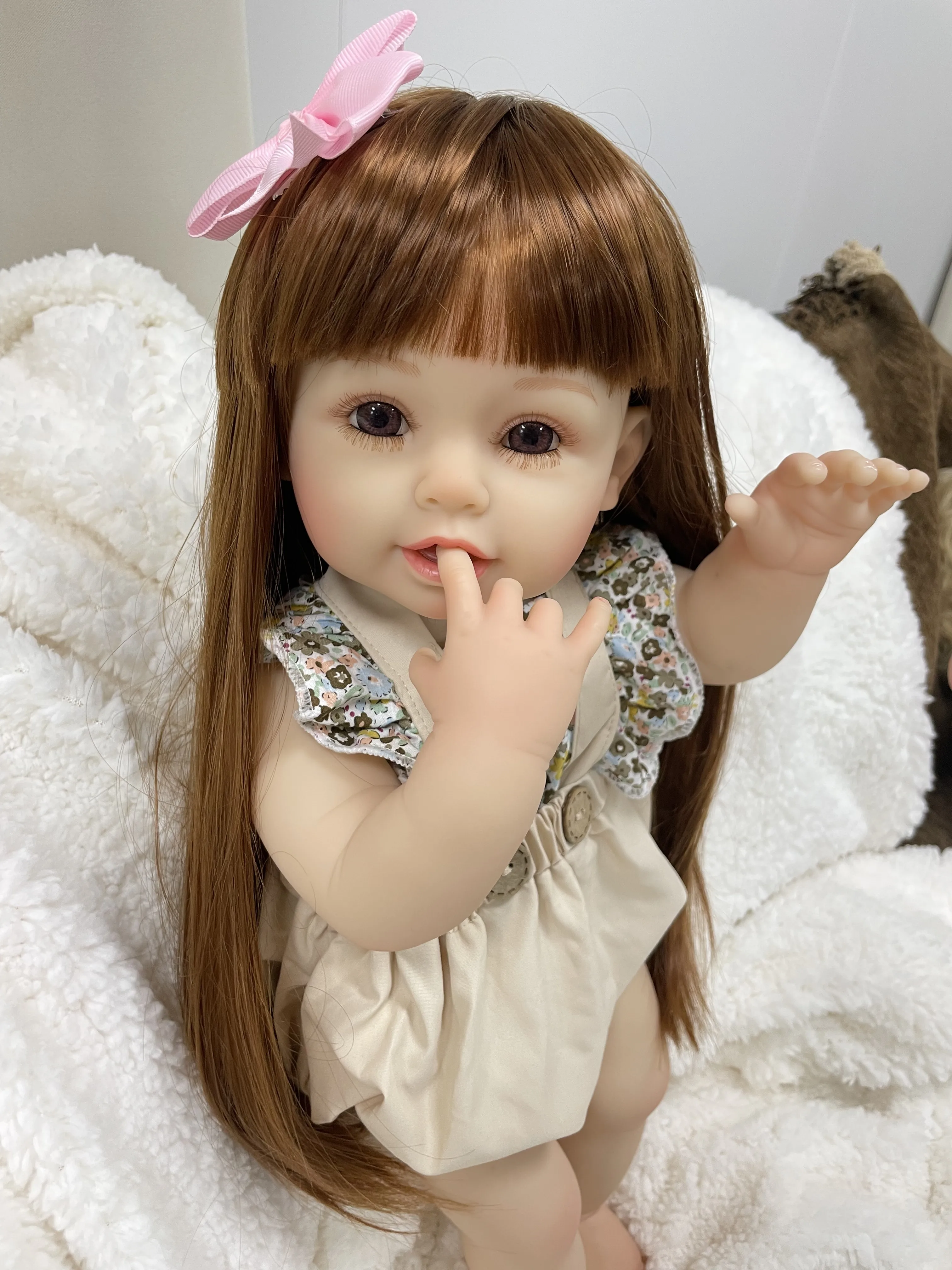 Cokela Hot Sale 55CM Baby Dolls Reborn Lifelike Toddler Dolls Silicon Reborn Baby Doll Cute