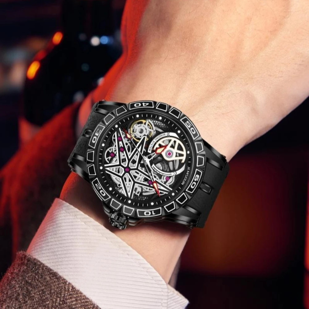 Orologi al Quarzo 3D Creativi - Luxury Watch With Rubber Strap recensione e prezzo