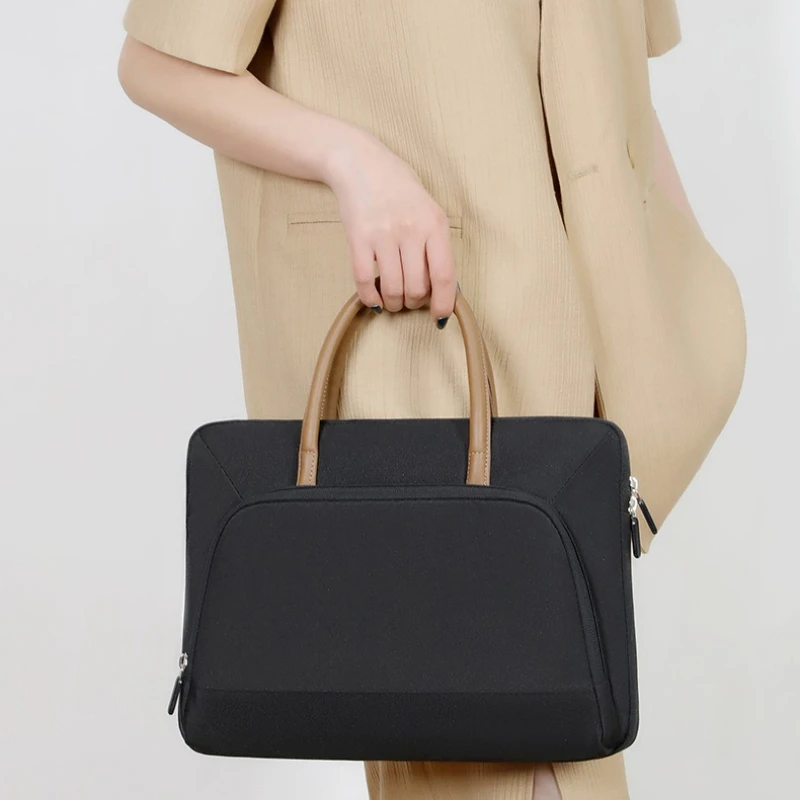 

2025 New Stylish Simple Laptop Bag Student Meeting Gift Laptop Bag