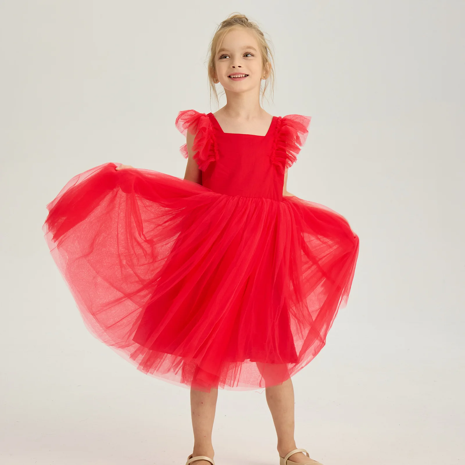 

Детское платье для девочек с рукавами-крылышками, летнее, новинка 2026 года, в стиле принцессы, для девочек 3-6 лет, безрукавное пышное платье в детском стиле