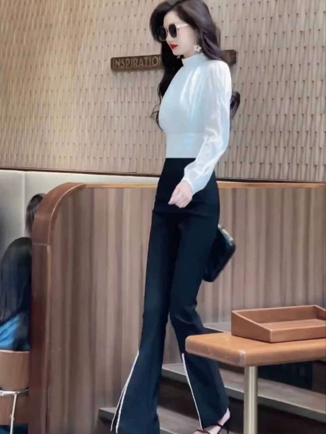 

Женский модный комплект: укороченный топ и расклешенные брюки с высокой талией для похудения, весна-лето, трендовый, элегантный, премиум-качество