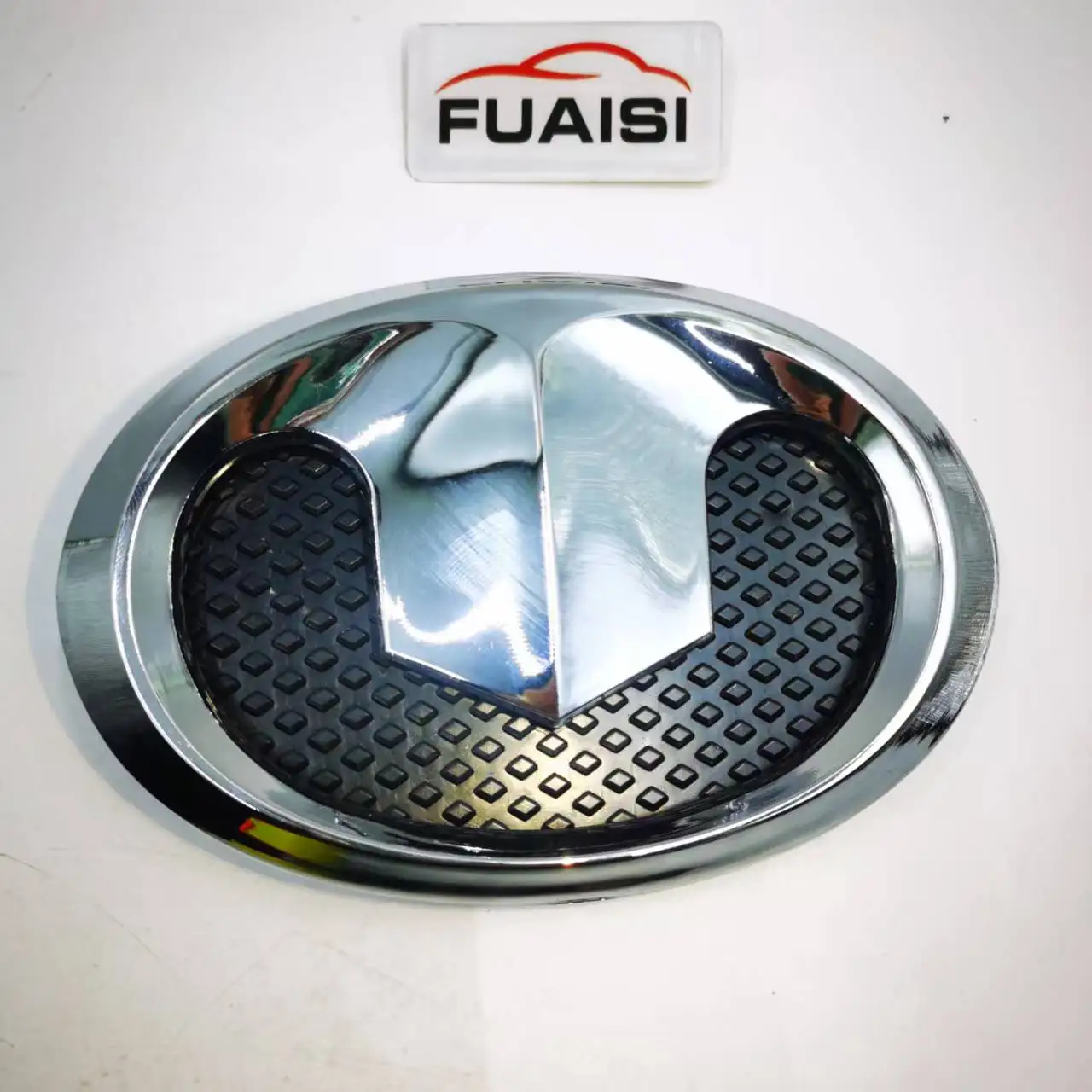 Emblem Assy-Front Bumper 3921100XS08XB 3921100-S08 For Great Wall Motor Florid / Voleex C30 2013