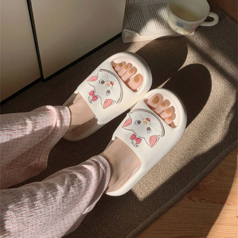 Cute Disney Marie Cat Girls' Summer Home Anti-slip Wear-Resistant, Soft and Comfortable, Fashionable Cartoon One-line Sandals