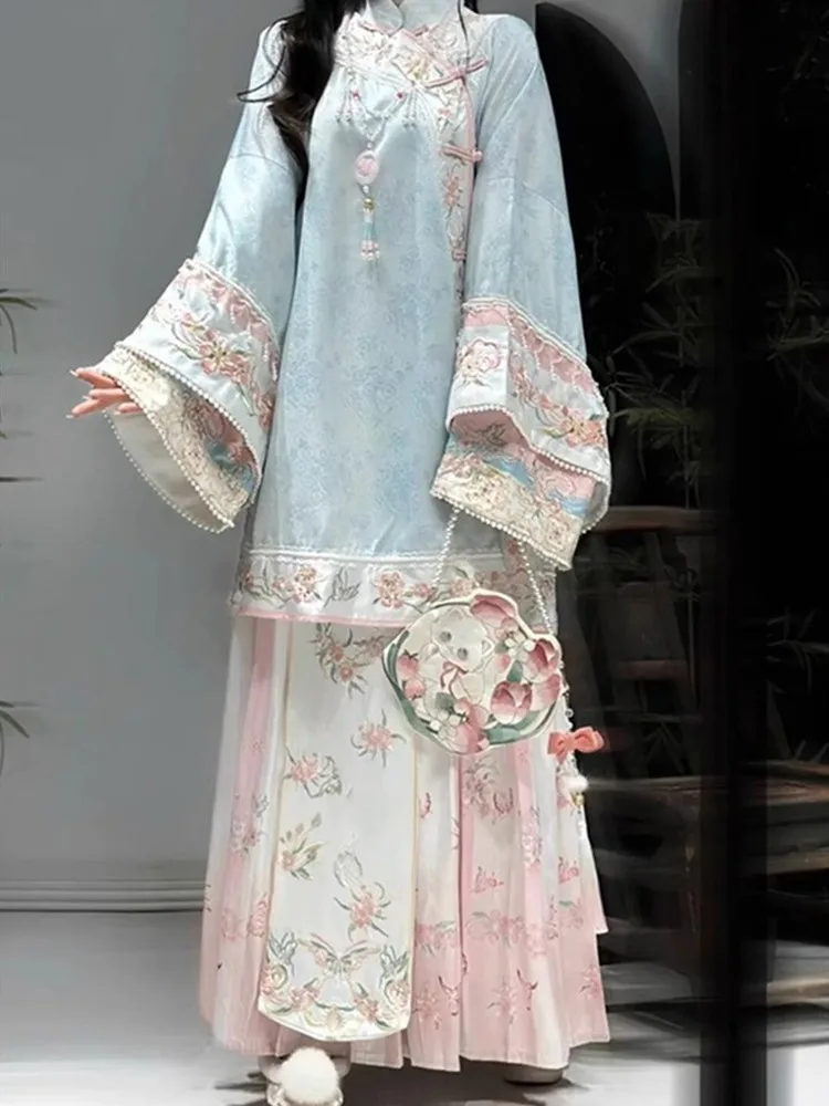 Hanfu การฟื้นฟูความรู้สึกชุดสูทผู้หญิงกระโปรงปักหนักพร้อมแขนเสื้อขนาดใหญ่และคาร์ดิแกน