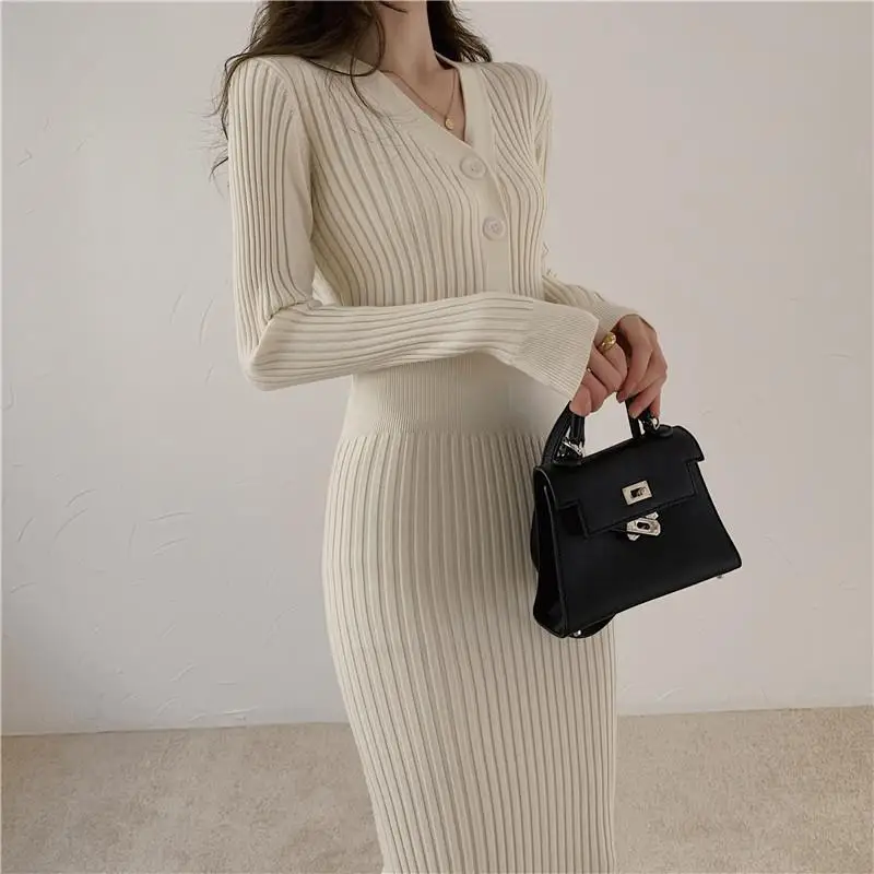 Winter POLO Knit Warm Korean Fashion Sweater Dress Skinny Solid Button Long Sleeve Vintage Knee Pullover Black Women\'s Dresses