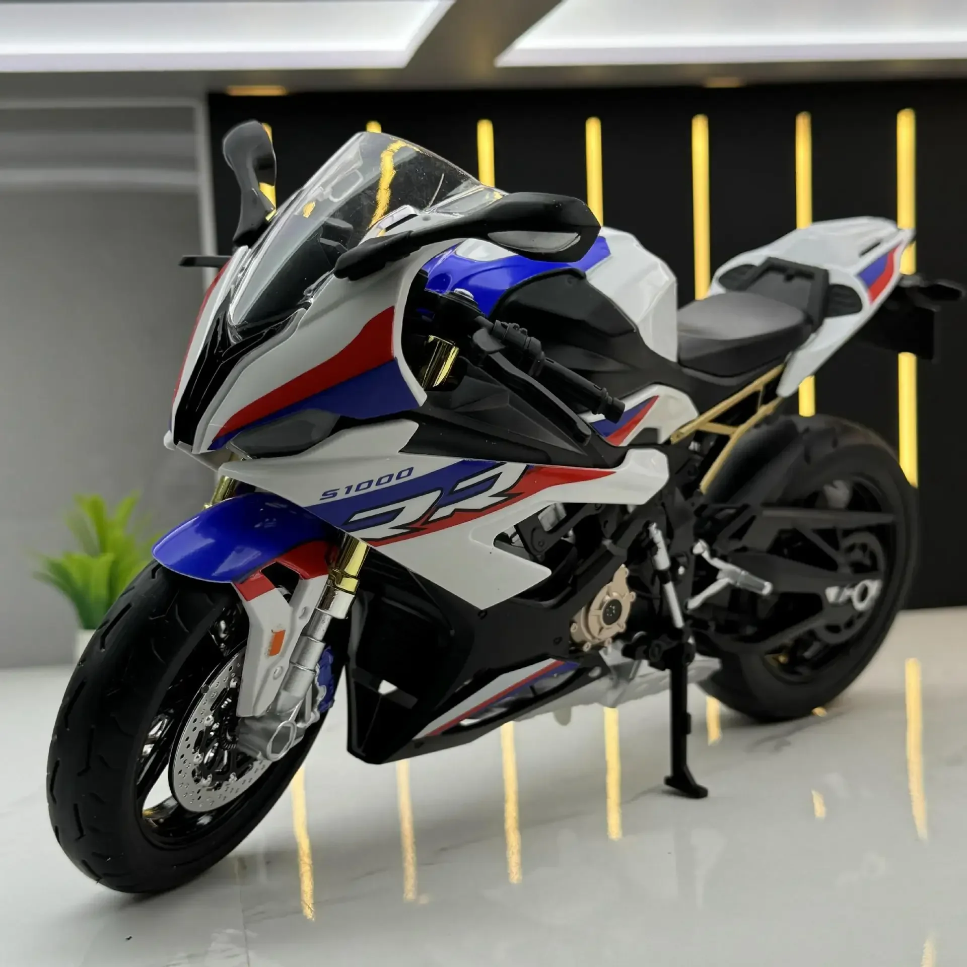 

1:9 S1000RR из сплава, литая под давлением модель мотоцикла, коллекция игрушечных транспортных средств, внедорожный автоцикл, звуковой и световой игрушечный автомобиль для детей M42, двухколесный